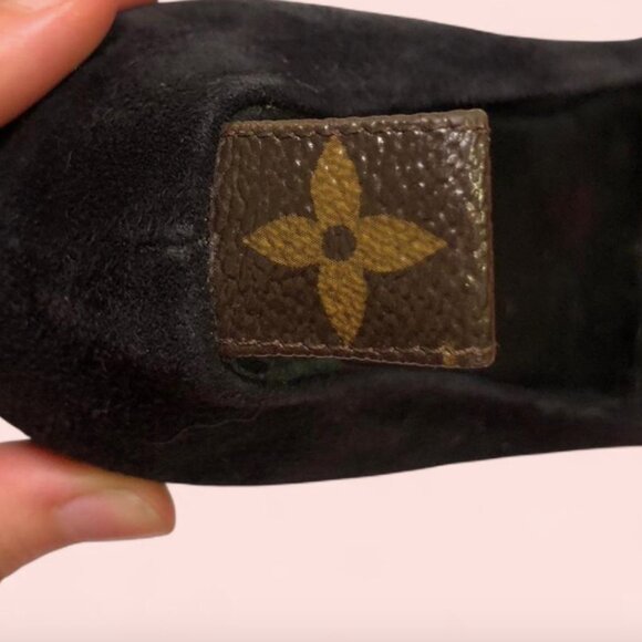 Louis Vuitton Black Suede Ballerina Uniform Flats with Logo Sz EU 36.5 - Picture 2 of 6